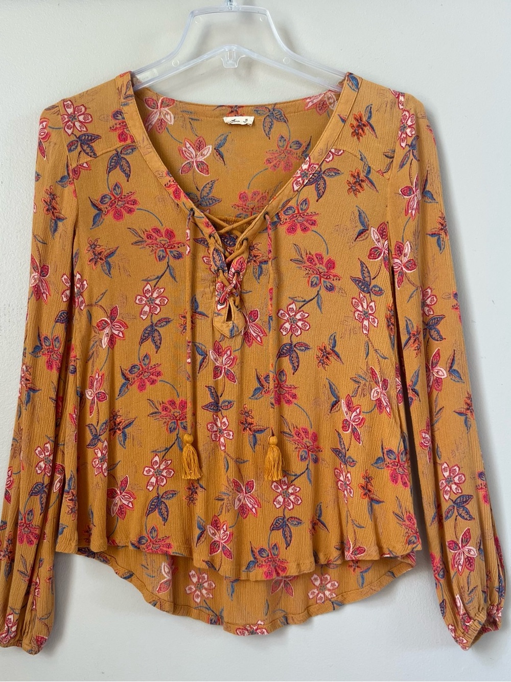Hollister Y2K Golden Mustard Floral Peasant Blouse Peasant Boho Tie Blouse XS